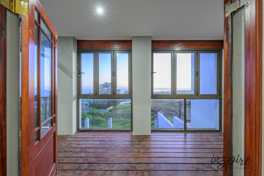 3 Bedroom Property for Sale in Dana Bay Western Cape